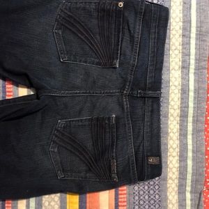 7 FAMK DOJO size 30X35